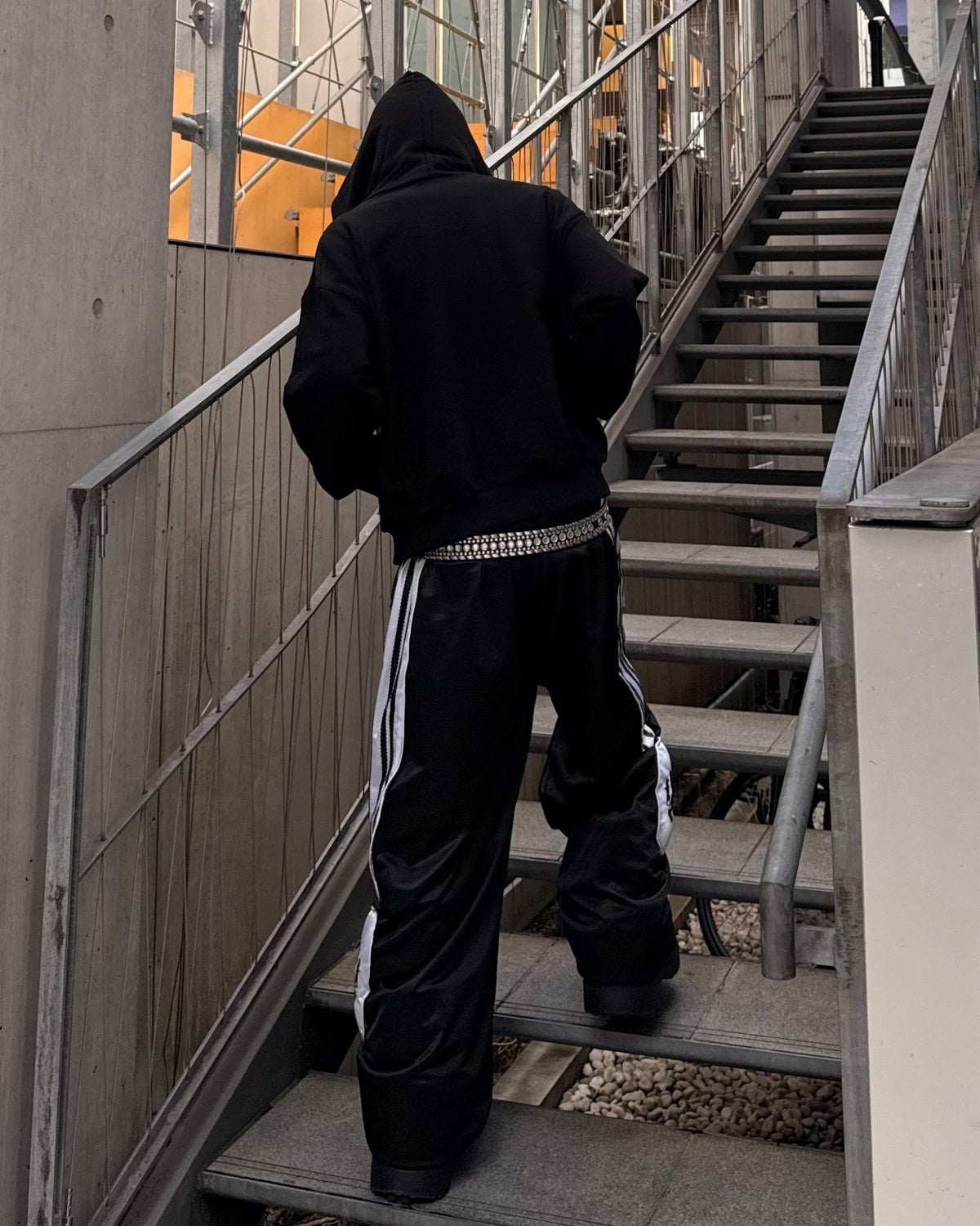 受注制【Never mind the XU】SCRIPT EYELET ZIP HOODIE (3color)