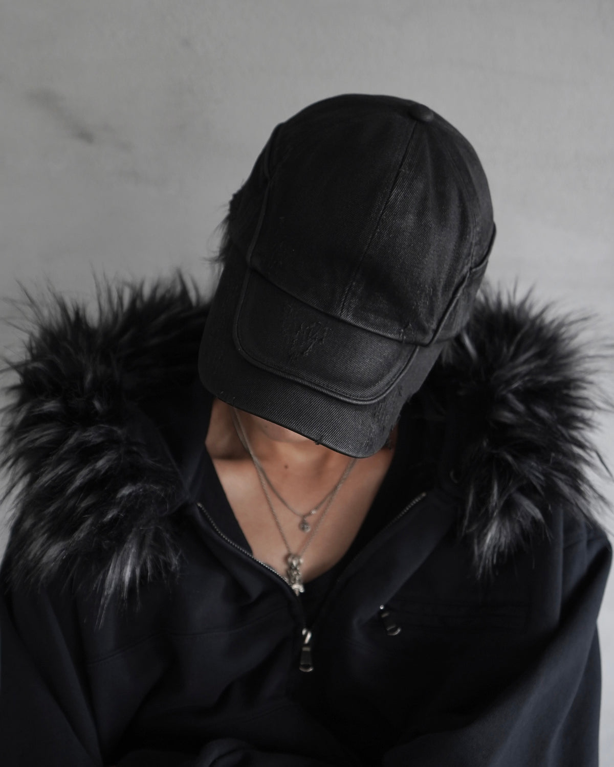 【CHIKASHITSU PLUS HIGH】Arch washed denim cap (coating)