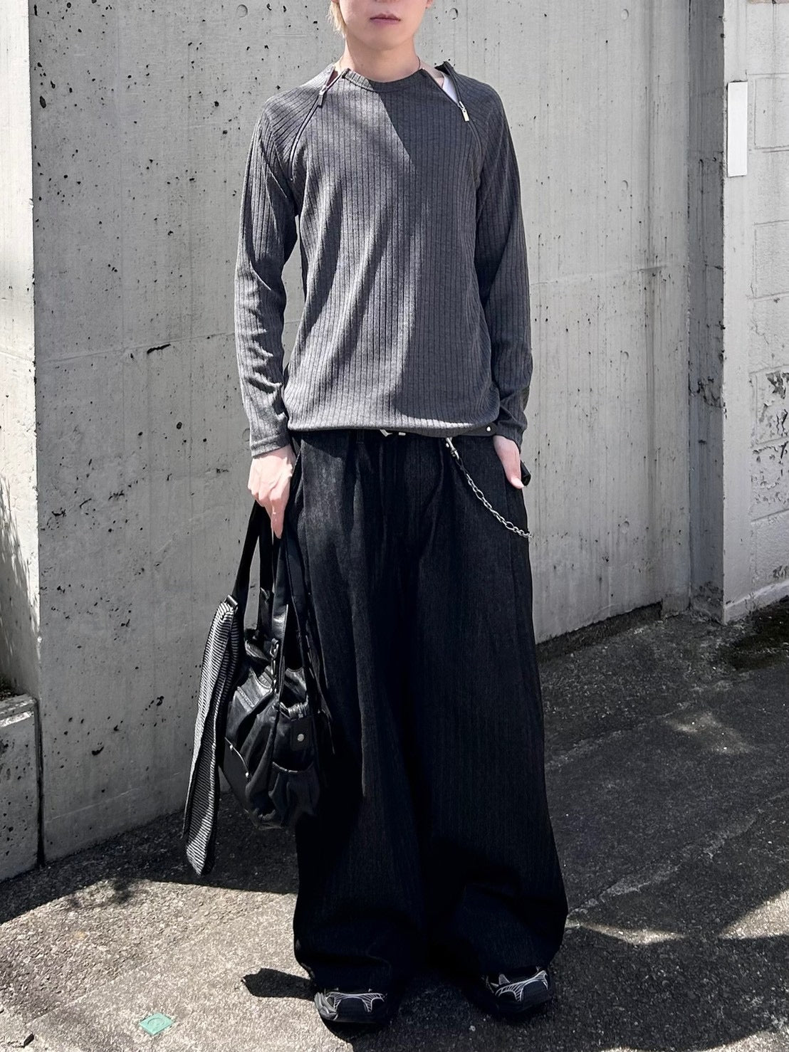 4/25 20:00発売 受注制【nmtc+】neck zip long sleeve (2color)