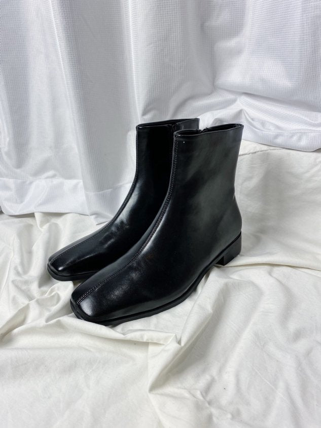 受注制【Chikashitsu +】slim leather heel boots (2color)