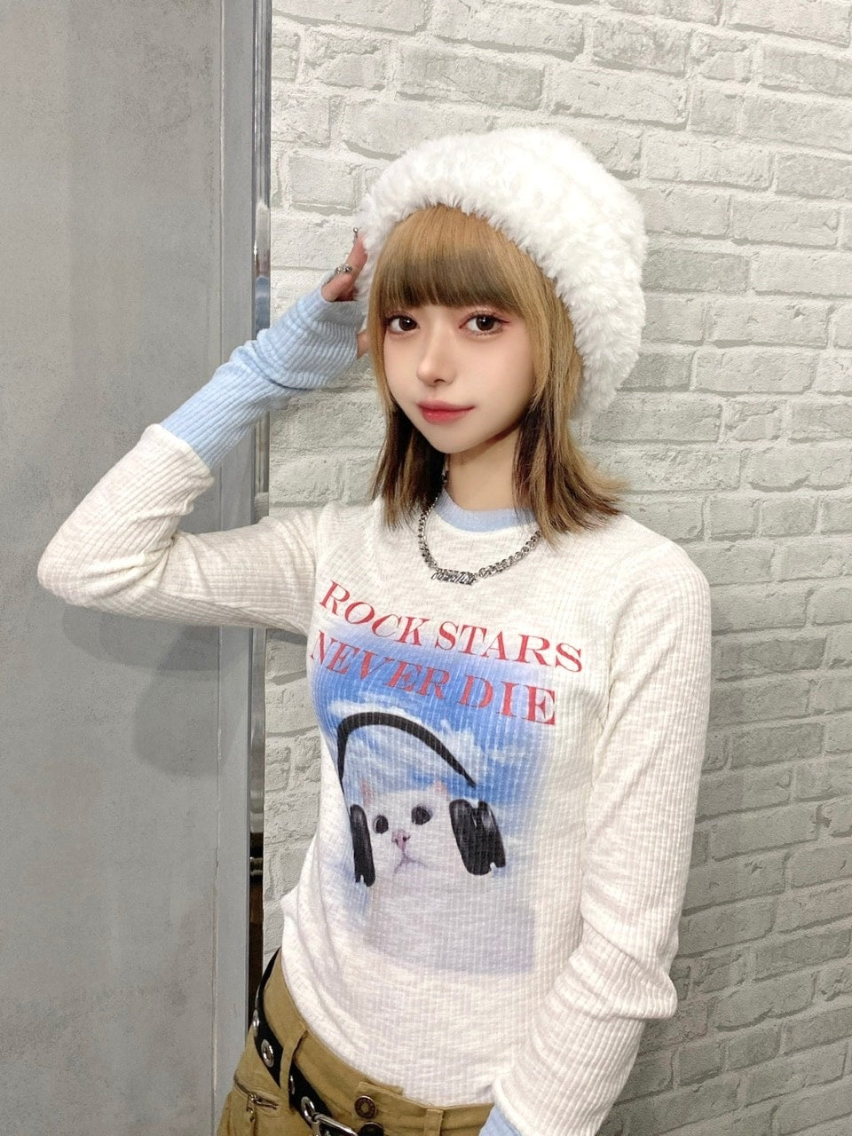 受注制【Never mind the XU】fur beanie (2color)