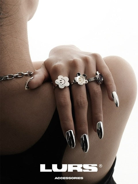 【LURS】LURS Flat smiley flower ring