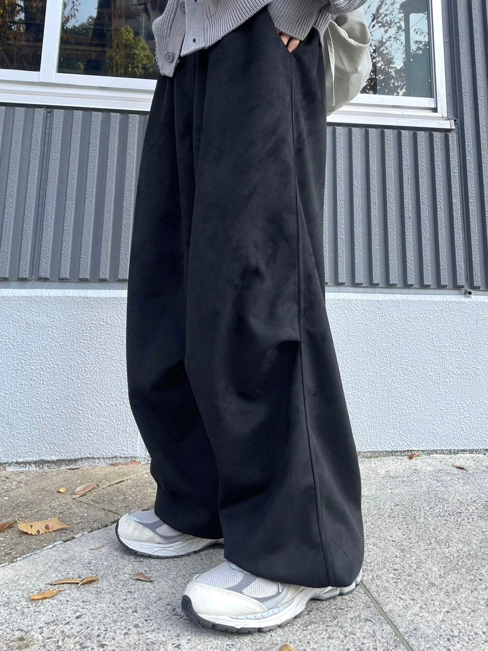 受注制【youll】tuck suede jogger pants (2color)