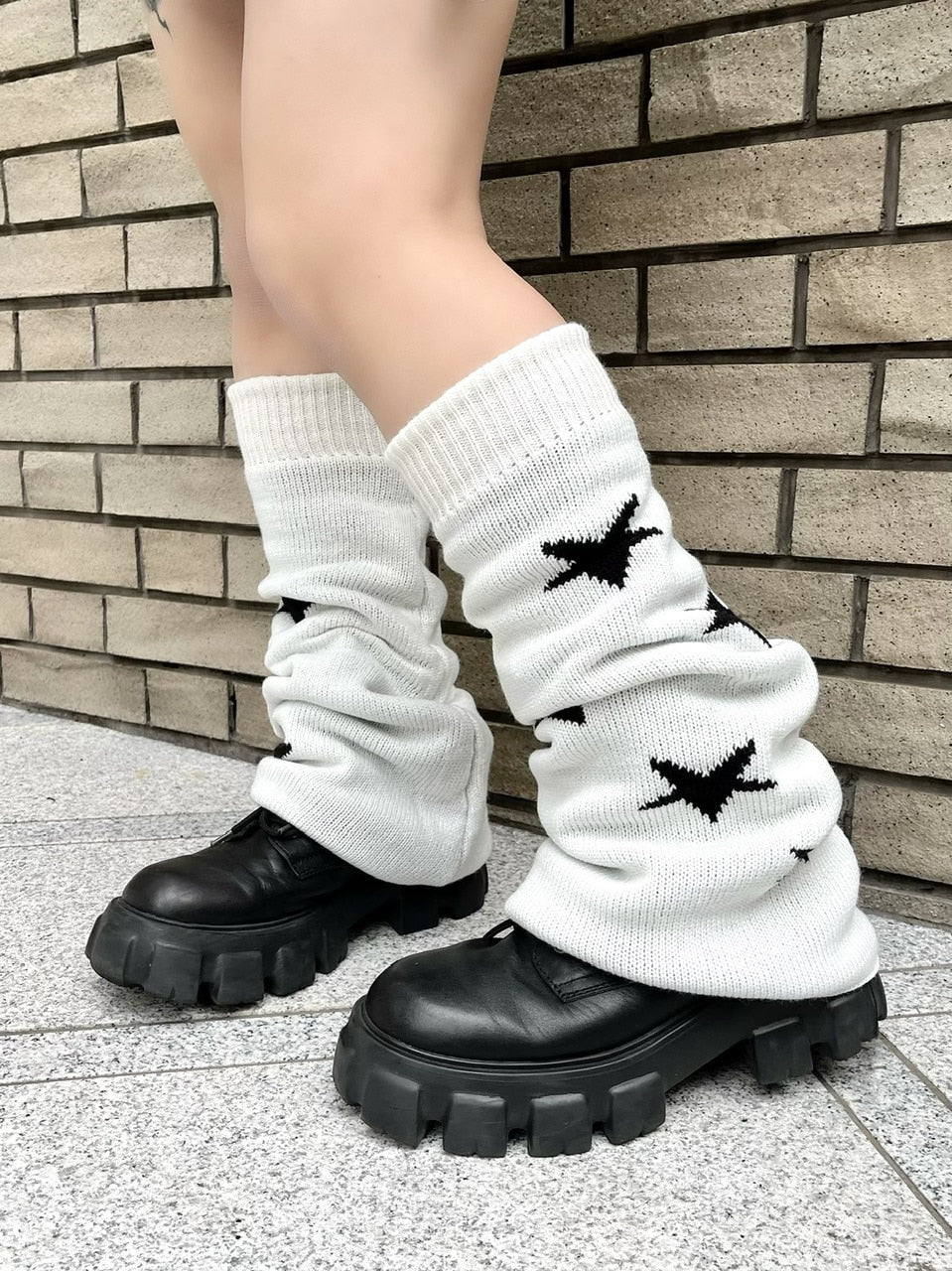 受注制【Never mind the XU】reversible star leg warmer (2color)