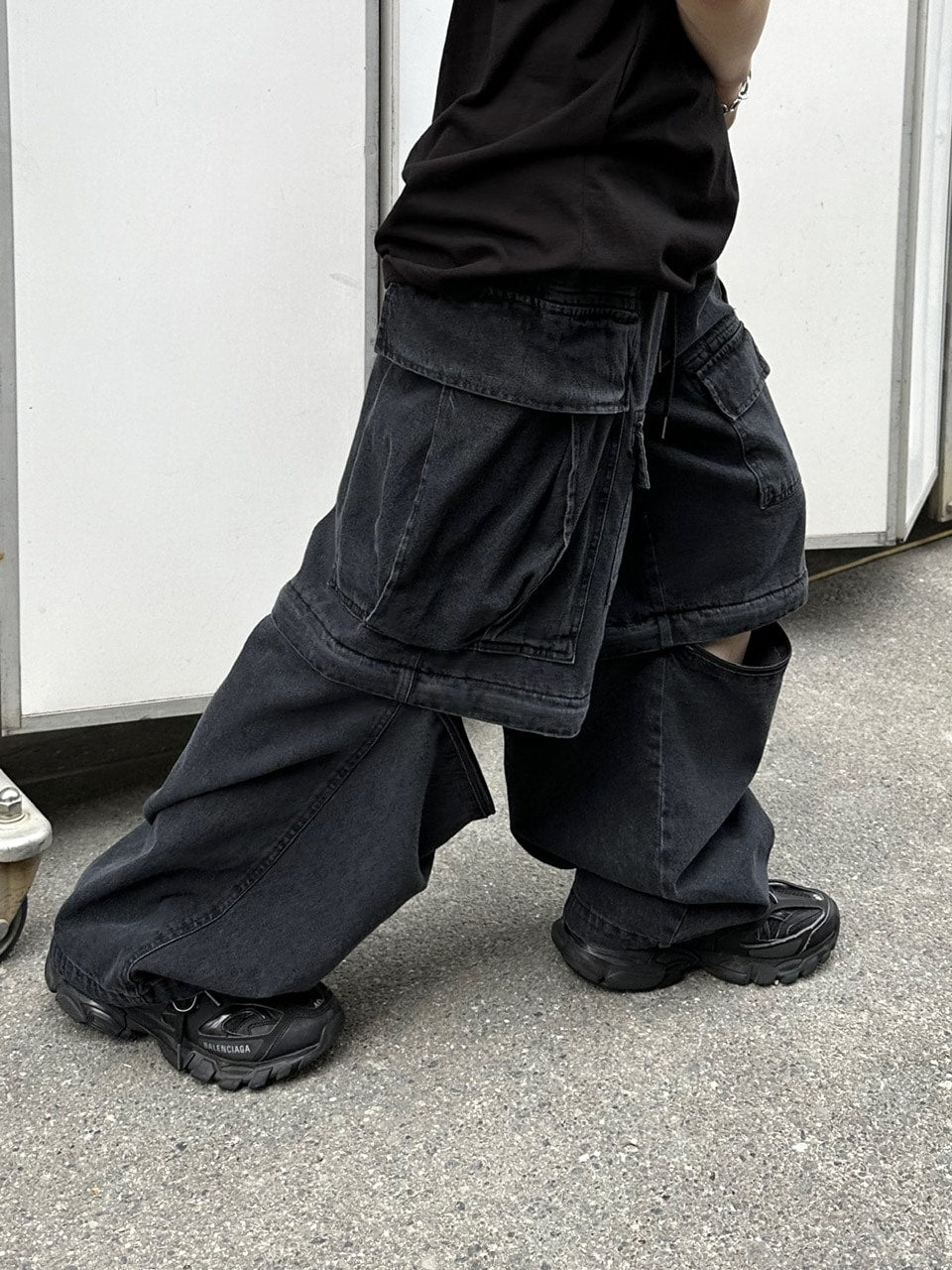 受注制【Chikashitsu +】2way heavy pocket denim cargo pants (2color)