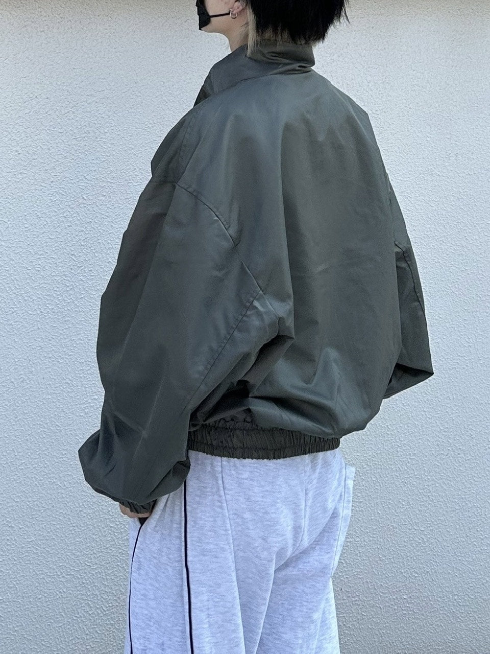大阪店WEB限定受注制【Chikashitsu +】high neck bomber jacket (2color)