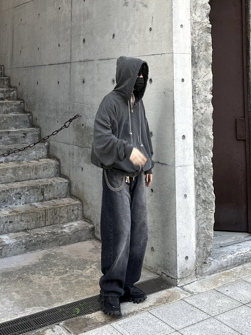 大阪店WEB限定受注制【Chikashitsu +】damage zip up hoodie (3color) / 【チカシツプラス】ダメージ長袖ジップアップパーカー