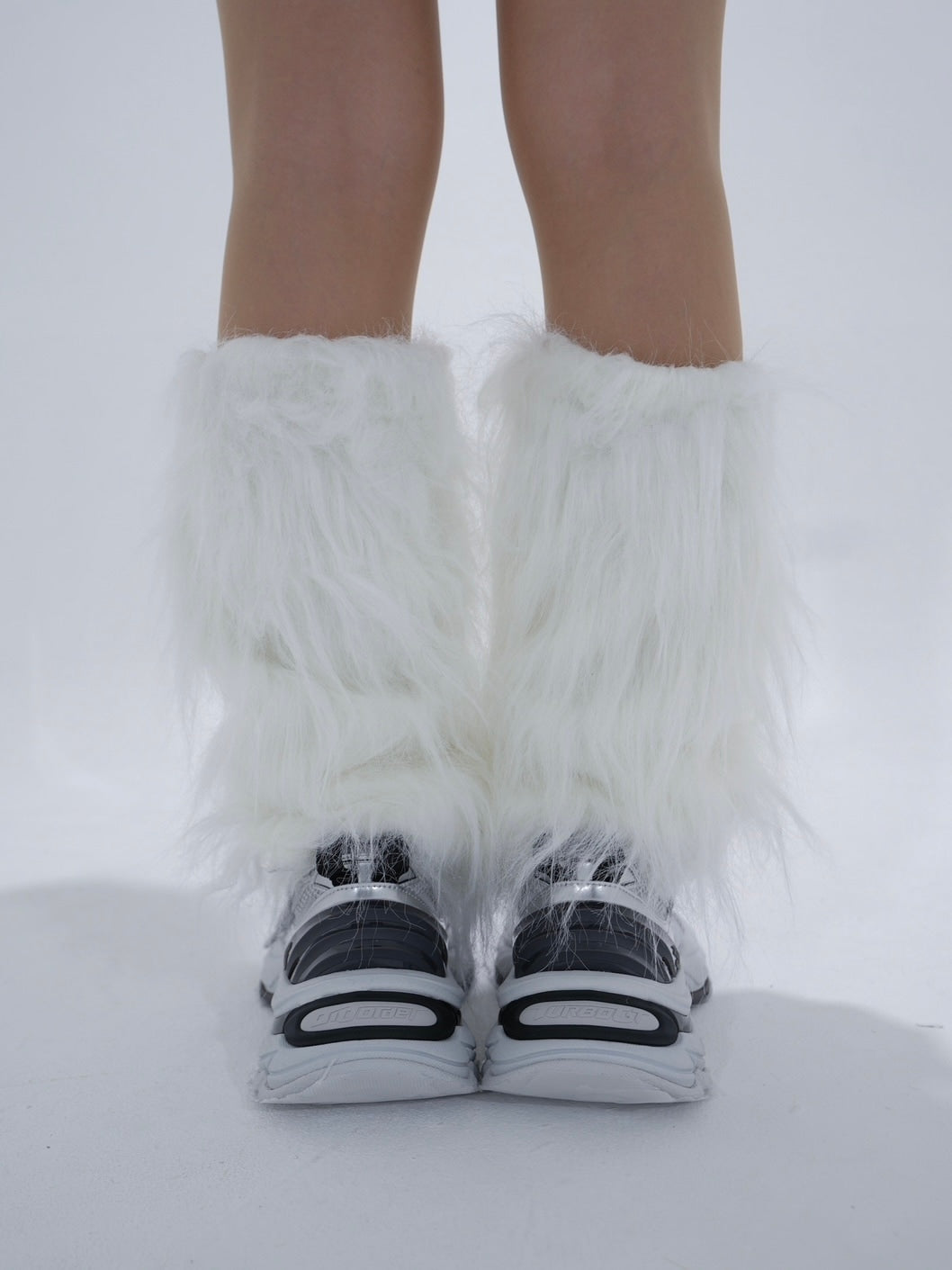 受注制【Bizarre Maiden】fur leg warmer (2color)