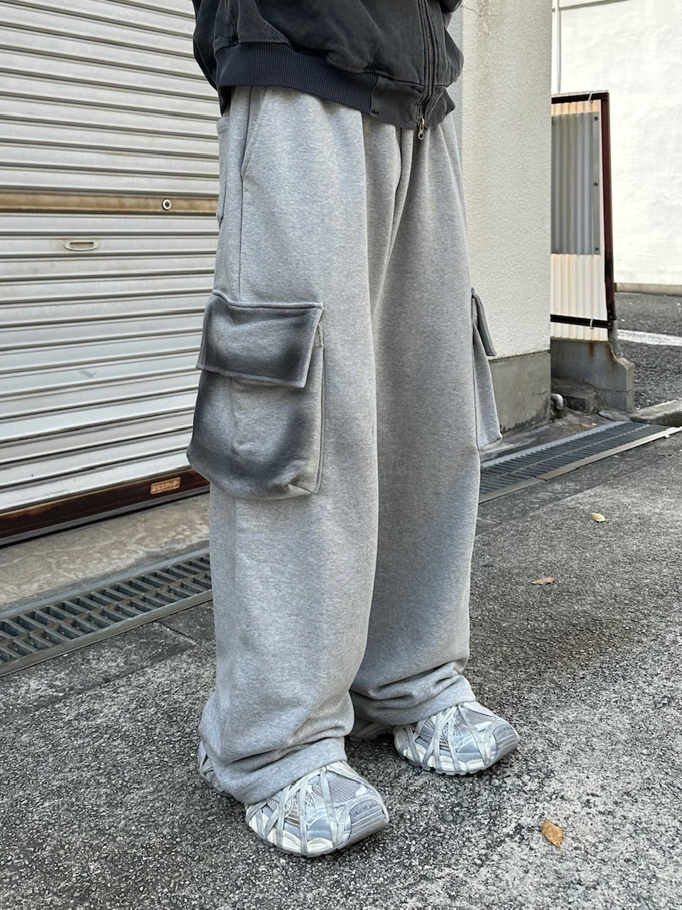 大阪店WEB限定【Chikashitsu +】washed sweat cargo pants (2color)