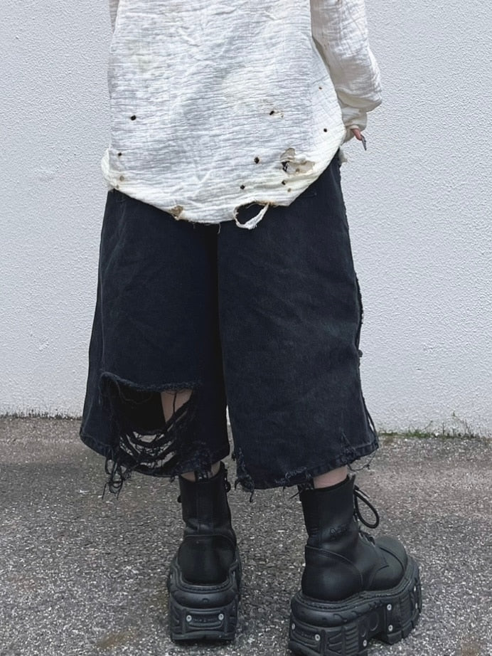 受注制【Bizarre Maiden】damage wide half denim pants