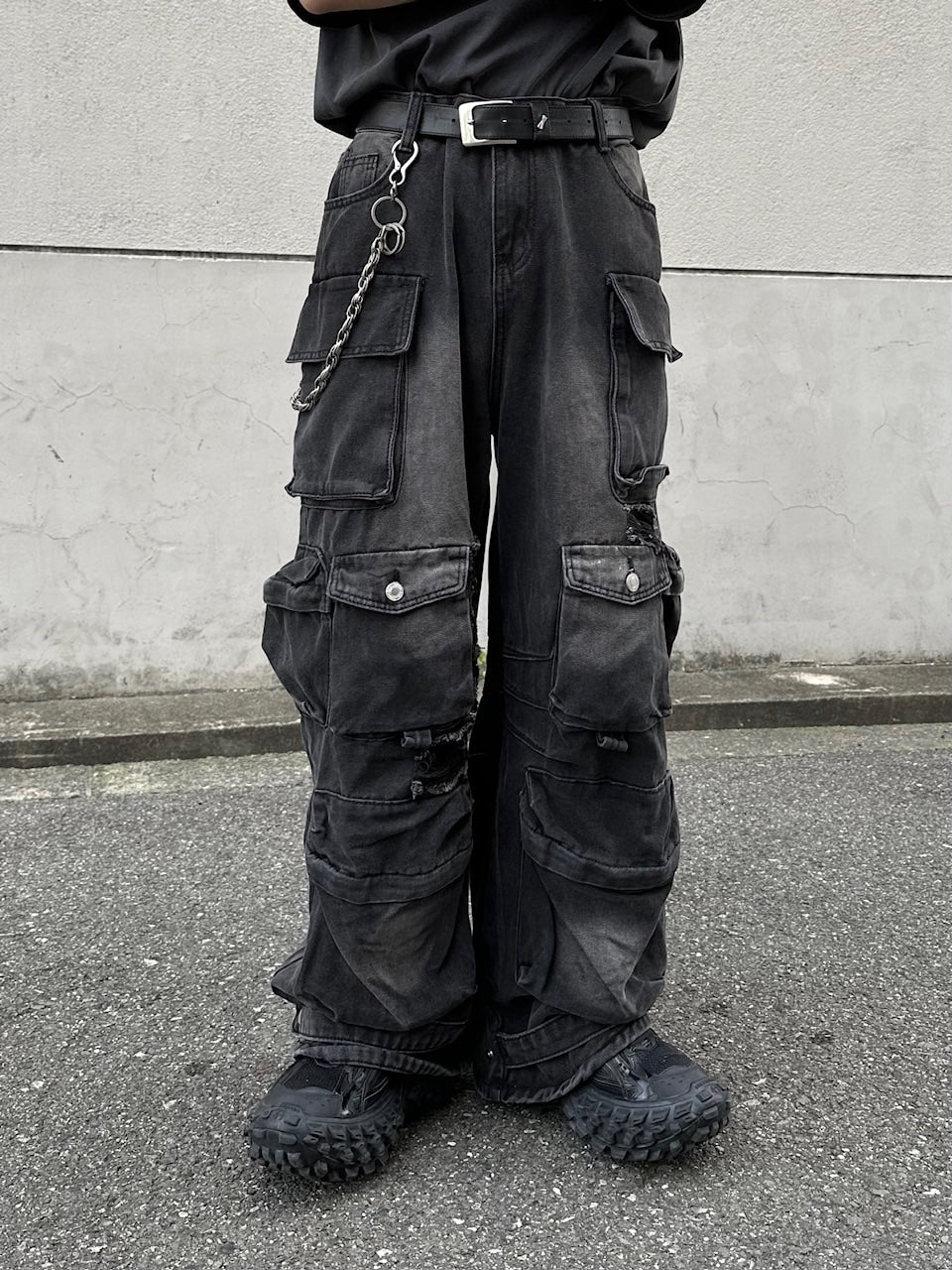 大阪店WEB限定【Chikashitsu +】utility cargo denim pants
