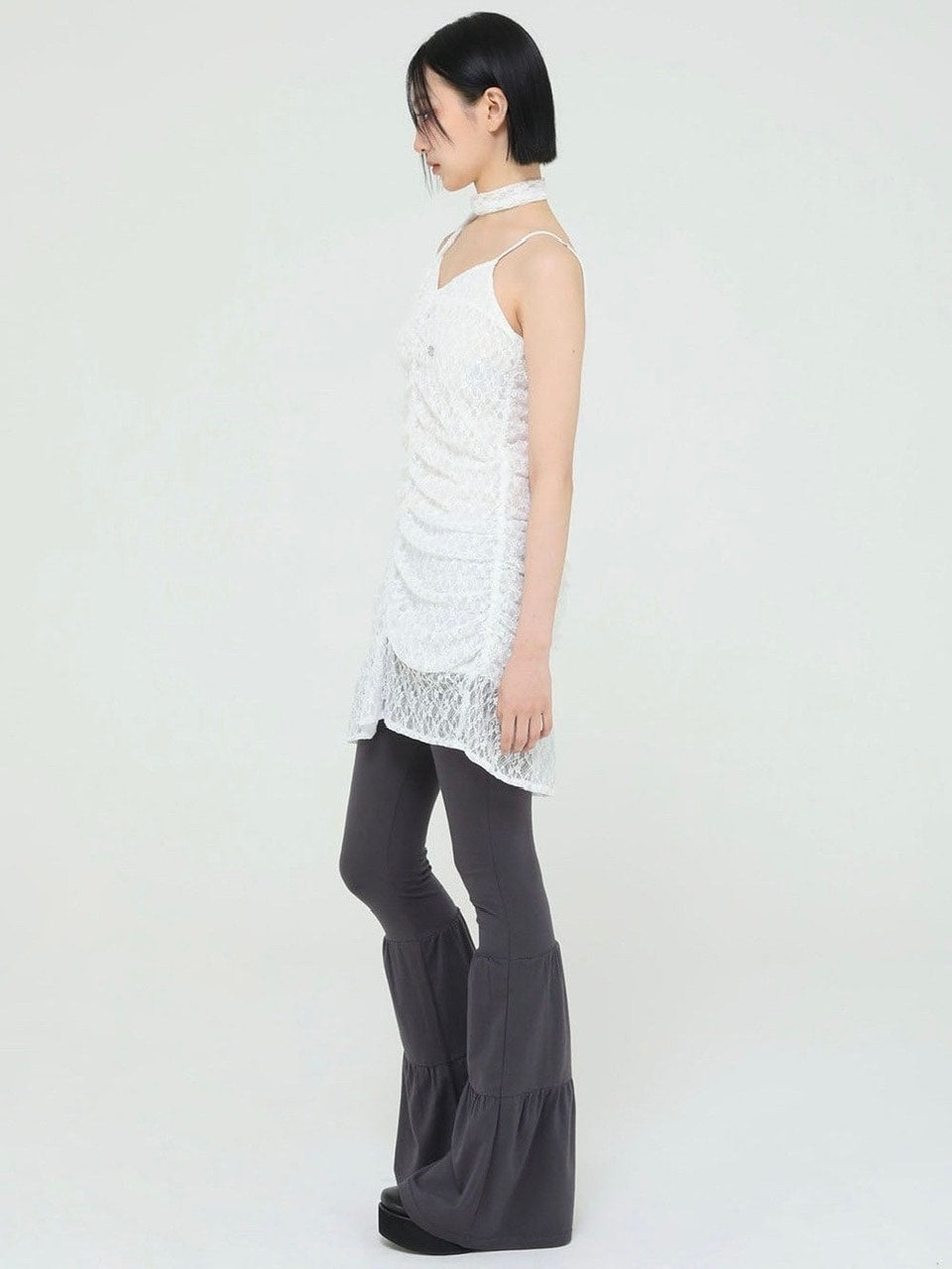 【Uglyshadow】TIE SHIRRING LACE DRESS