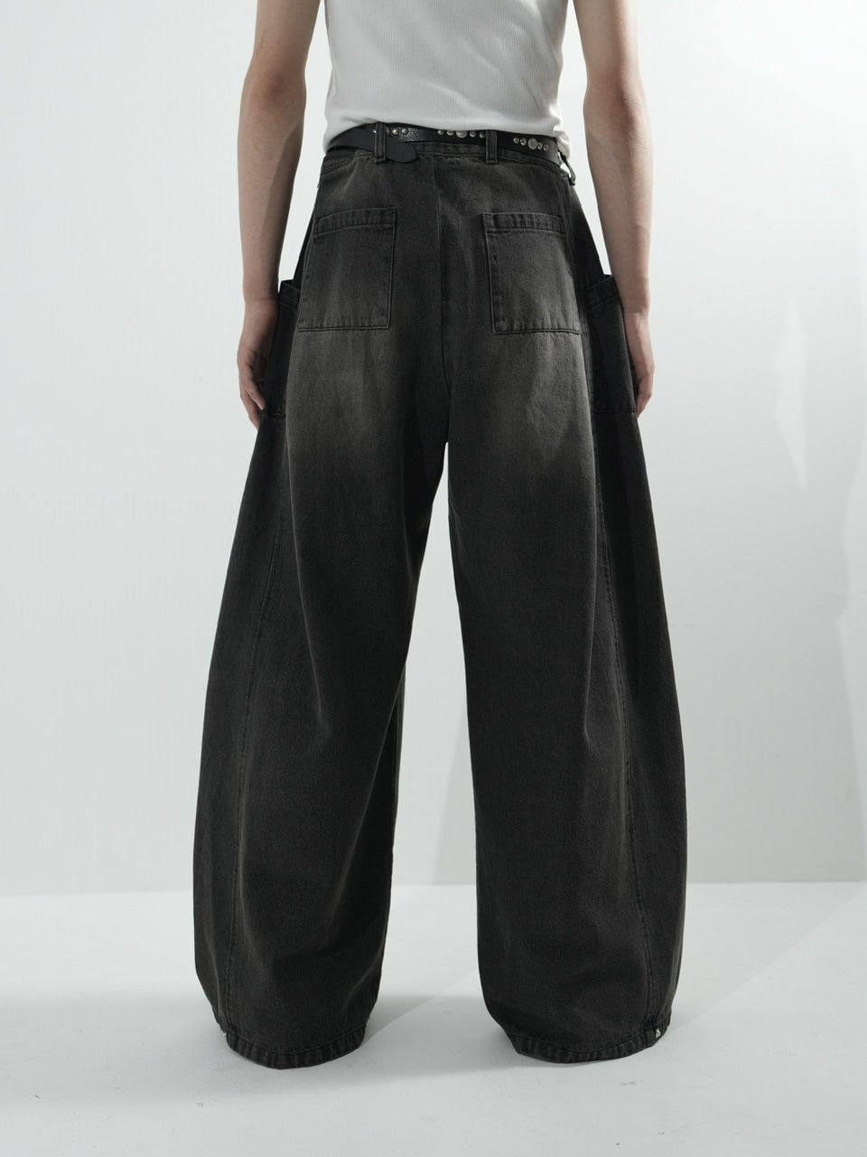 【CS】side tuck drape denim pants (dark brown)
