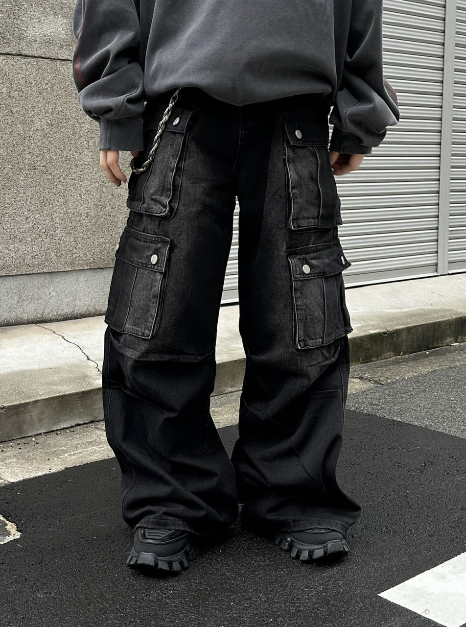 大阪店WEB限定受注制【Chikashitsu +】multi pocket cargo denim pants