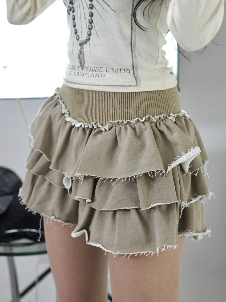 受注制【Never mind the XU】damage frill mini skirt (2color)