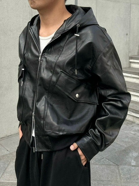 受注制【Chikashitsu +】vegan leather box hooded blouson (2color)
