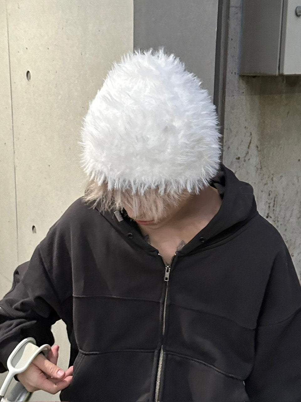 受注制【Chikashitsu +】volume fur beanie (4color)