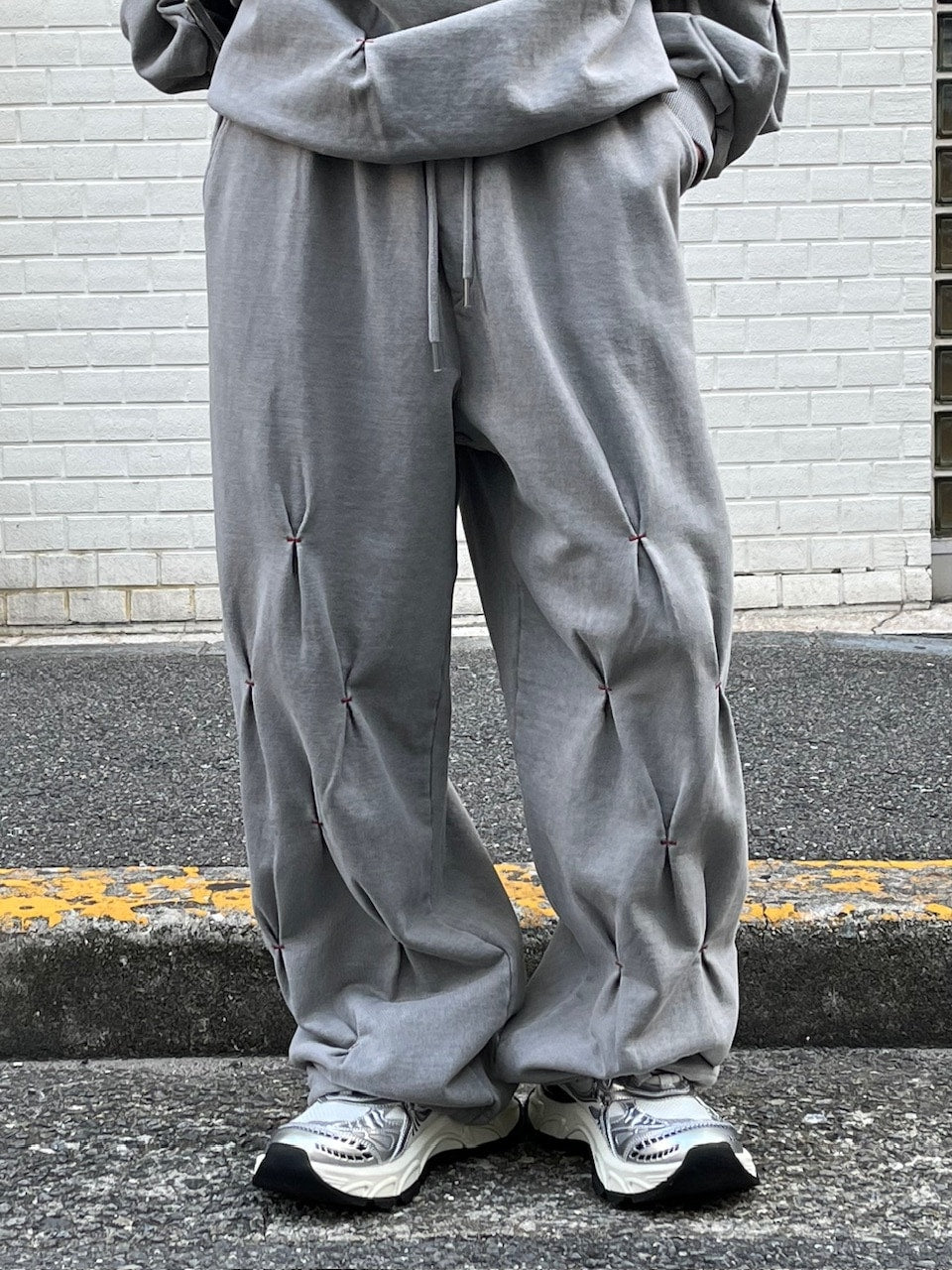 受注制【Chikashitsu +】stitch design sweat pants (3color)
