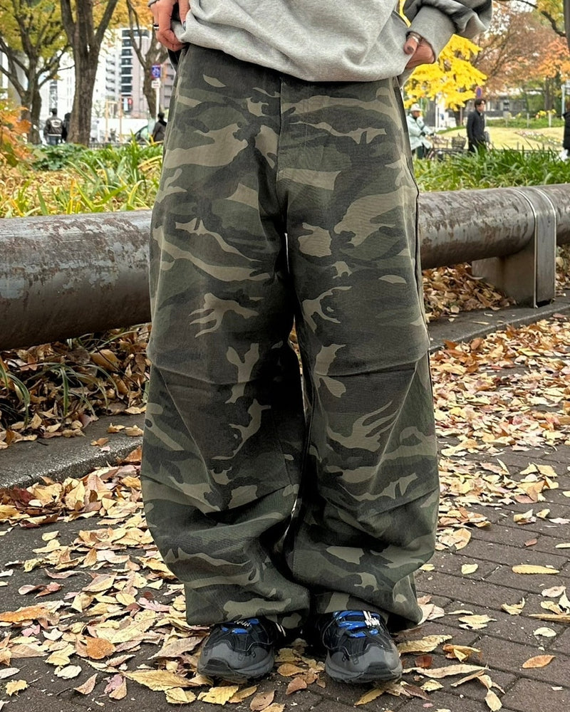 受注制【Chikashitsu +】snap button camouflage pants (2color) / 【チカシツプラス】スナップボタンカモフラージュワイドデニムパンツ