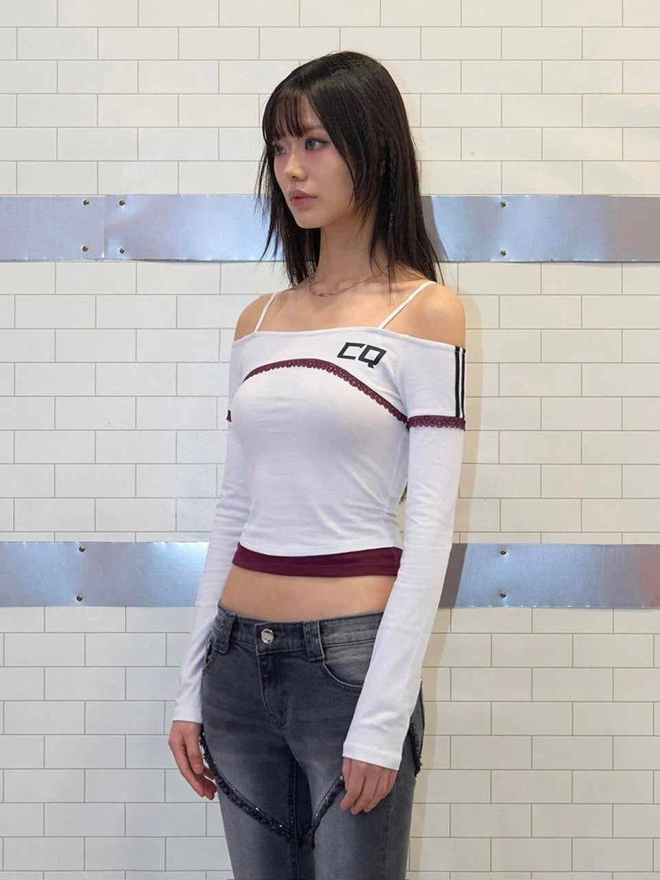 【CHERRYQUIRI】lace layered off shoulder sleeve