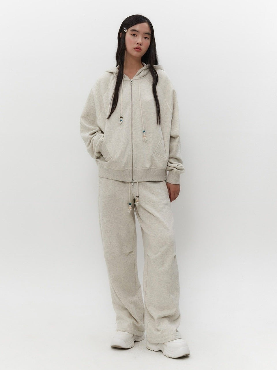 【TUOMIO】STRING CHARM SWEATPANTS