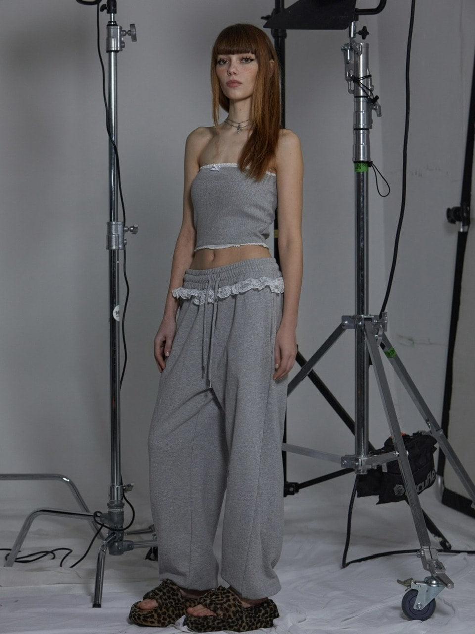 【GATELESS】RABBIT FRILL RIBBON TUBE TOPS