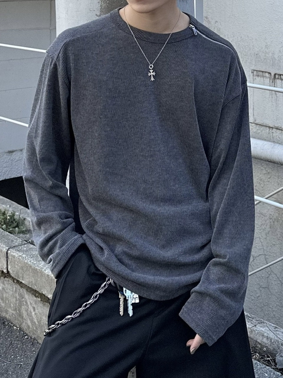 大阪店WEB限定【Chikashitsu +】shoulder zip long sleeve (2color)