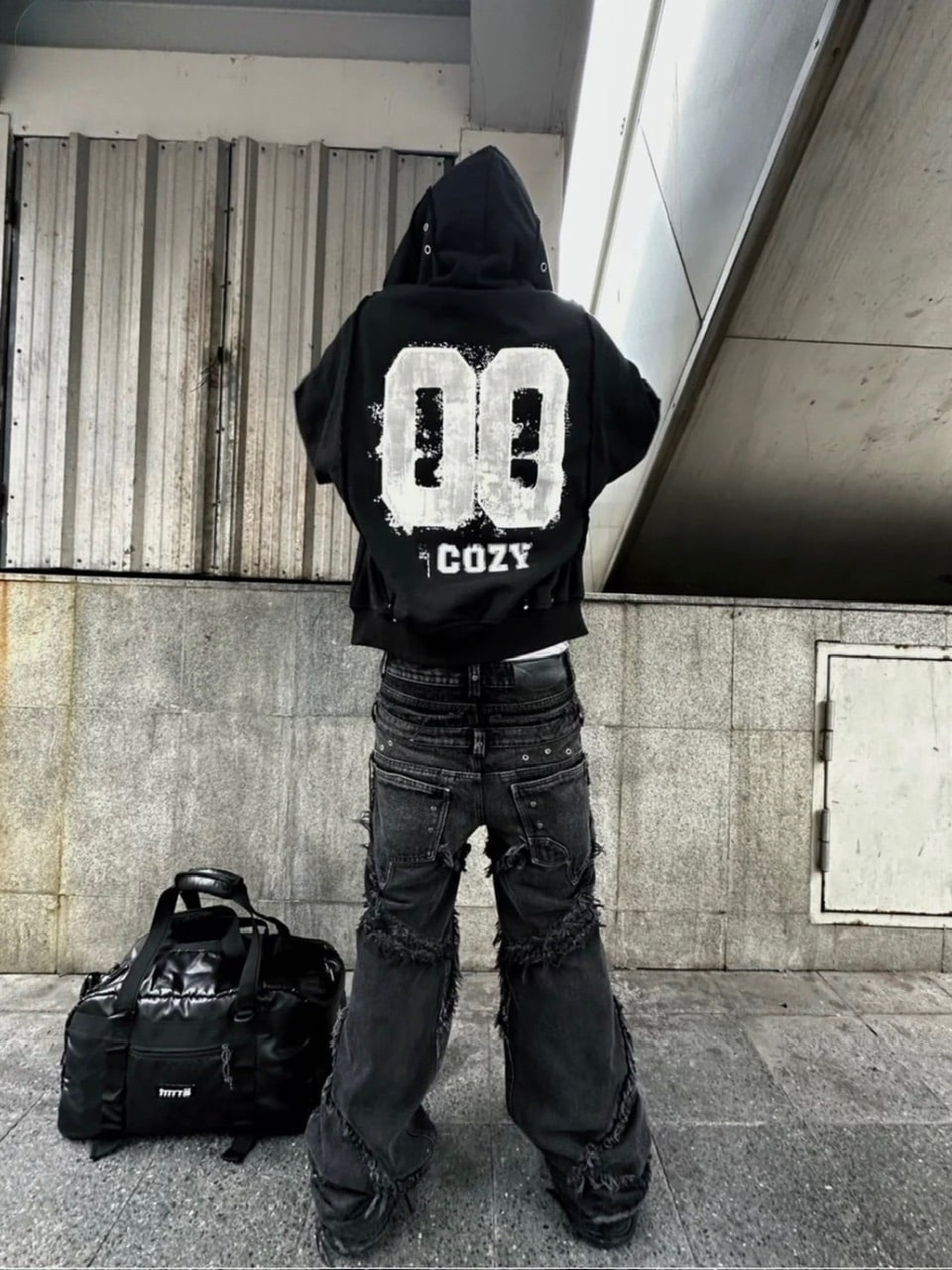 【Cozy world Wide】00 KNIGHT CLUB BAGGY FLARE JEANS