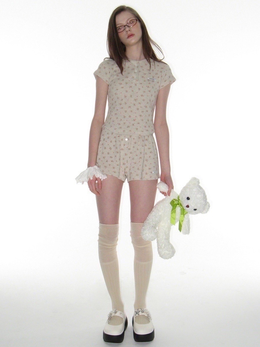 【CRANK】FLOWER HENLEY NECK TOP