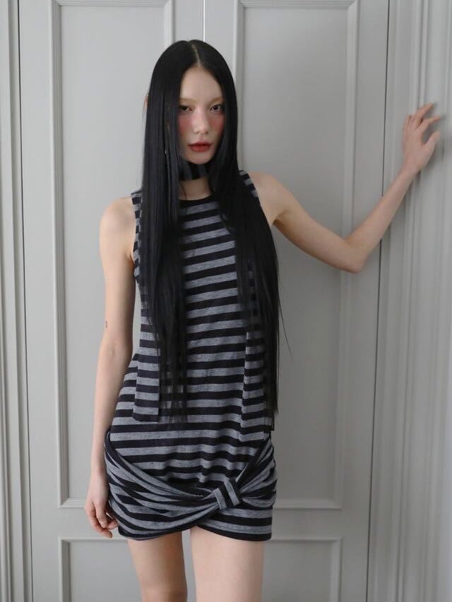 【Uglyshadow】SLEEVELESS RIBBON DRESS