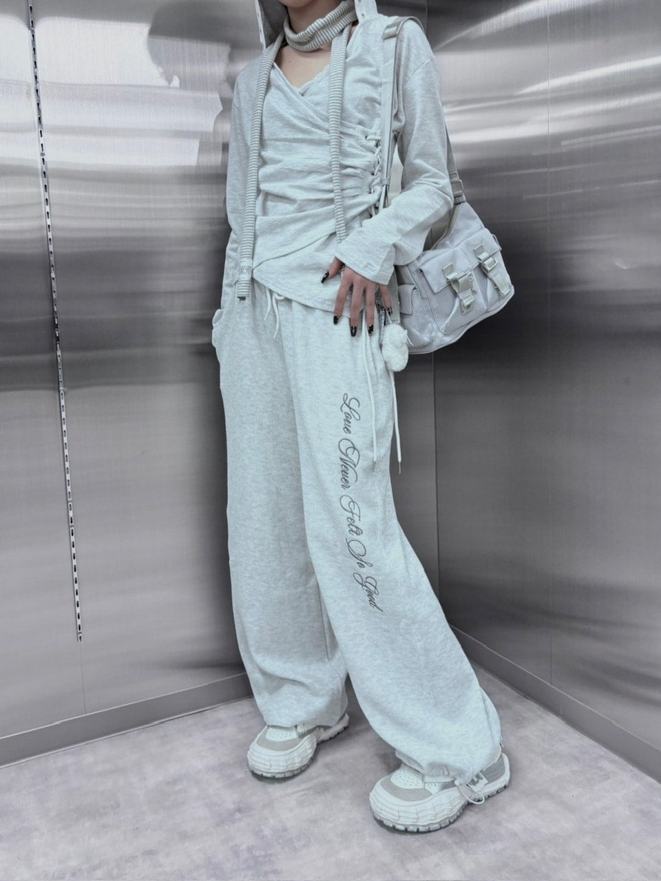 受注制【nmtc +】lace layered sweat pants (2color) / 【エヌエムティーシープラス】レースレイヤードスウェットパンツ