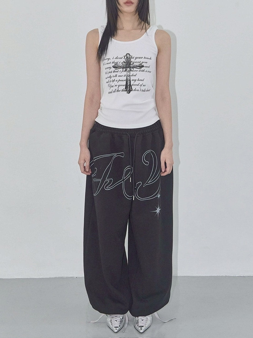 【FANCY CLUB】FRONT CROSS SLEEVELESS