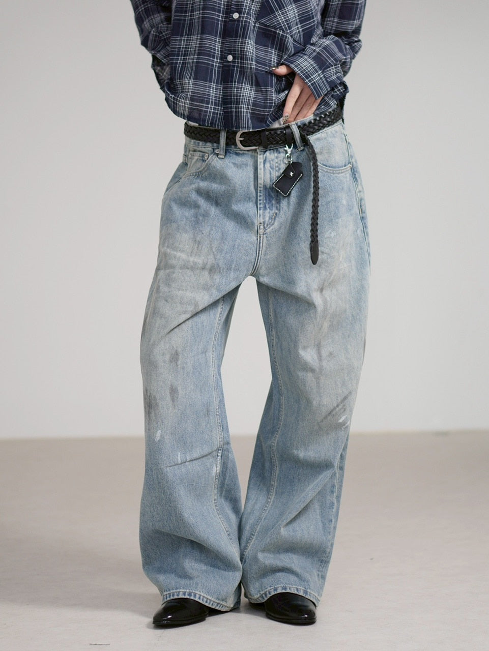 【Chikashitsu +】dirty wash semi wide denim (2color) / 【チカシツプラス】ダーティーウォッシングセミワイドデニムパンツ