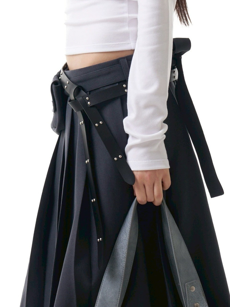 【IUGAMAKARAS】20mm Double Studded Twist Belt