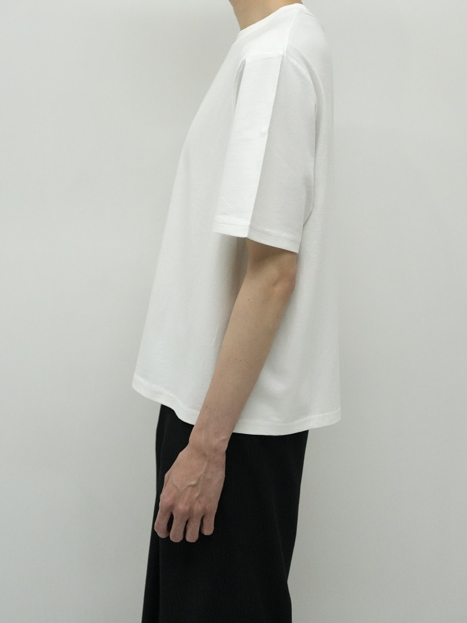 【CS】2-PIECE CROPPED PACK TEE