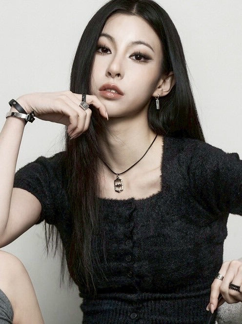 【BLACK PURPLE】Shield symbol leather necklace