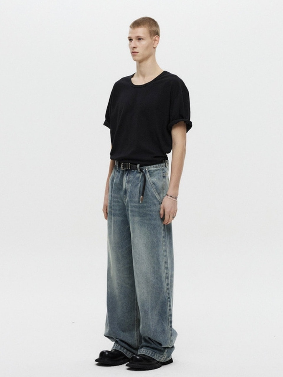 【DNSR】Deep One-Tuck Wide Denim Pants