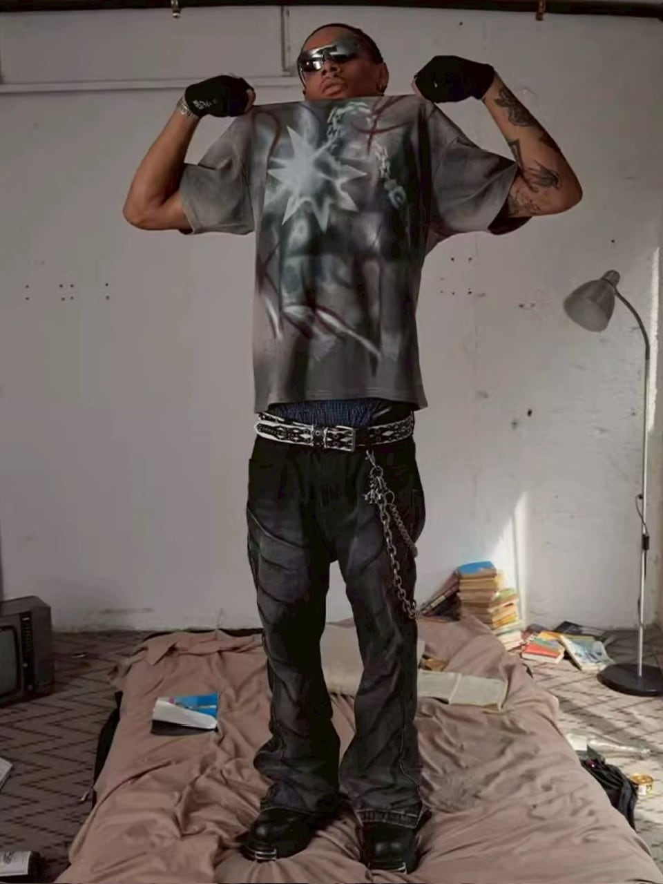 【DND4DES】METEOR HAMMER ABSTRACT GRAFFITI T-SHIRT