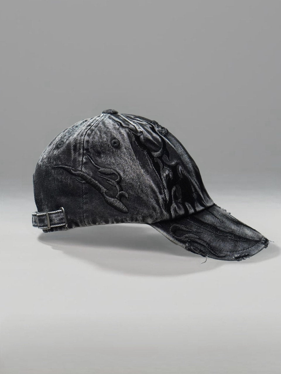【CHIKASHITSU PLUS HIGH】Overdyed denim cap