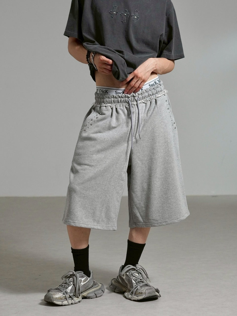 受注制【Chikashitsu +】pocket studs sweat half pants / 【チカシツプラス】ポケットスタッズスウェットハーフパンツ (2color)