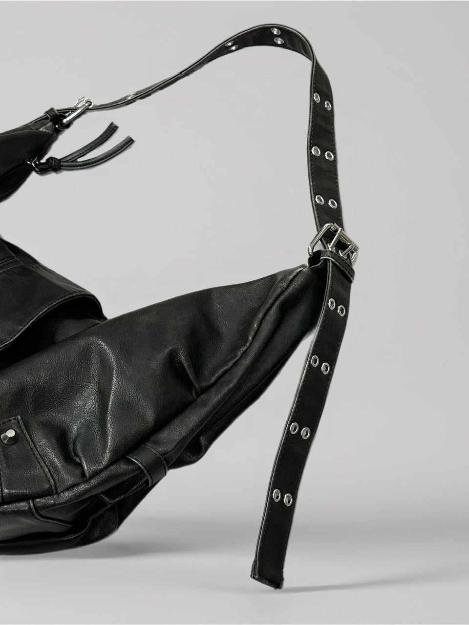 大阪店WEB限定受注制【Chikashitsu +】vintage eyelet shoulder bag / 【チカシツプラス】ビンテージアイレットショルダーバッグ