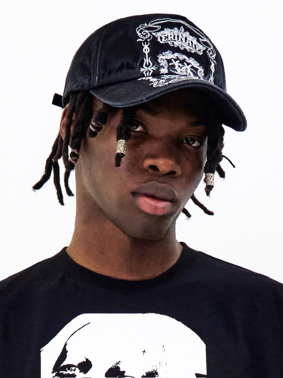 【E RIN AI E】MOON BALL CAP