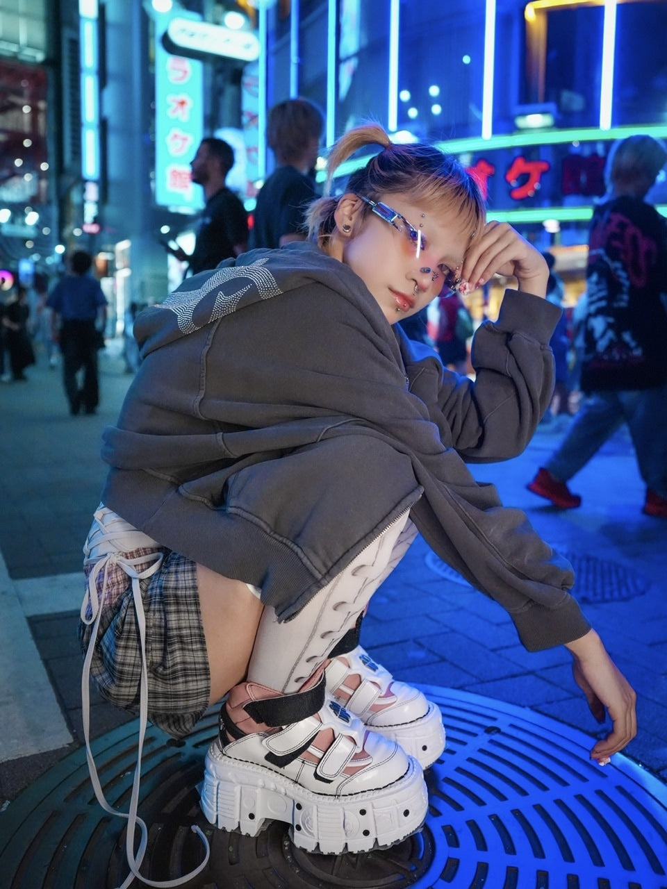 【NMTXU】rhinestone design zip parka / 【エヌエムティーエックスユー】ラインストーンデザインダブルジップパーカー