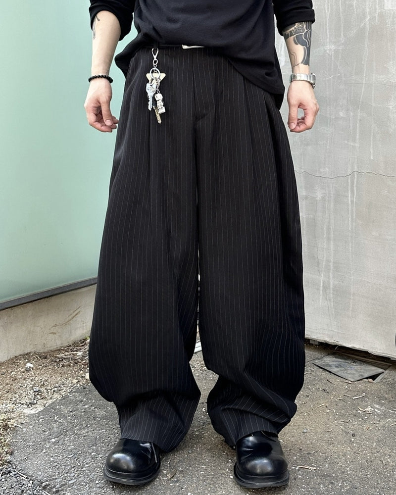 大阪店WEB限定受注制【Chikashitsu +】stripe tuck wide slacks (2color)