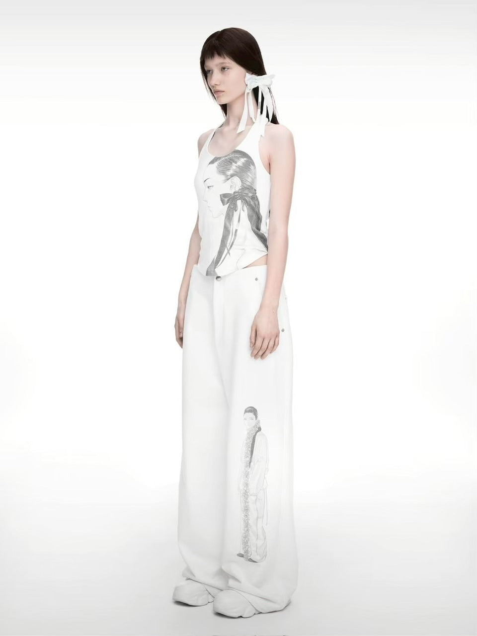 【NACHE】DRAWING HALTER SLEEVELESS