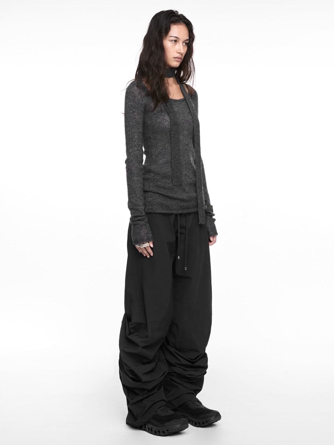 【NACHE】PINTUCK NYLON PANTS (UNISEX)