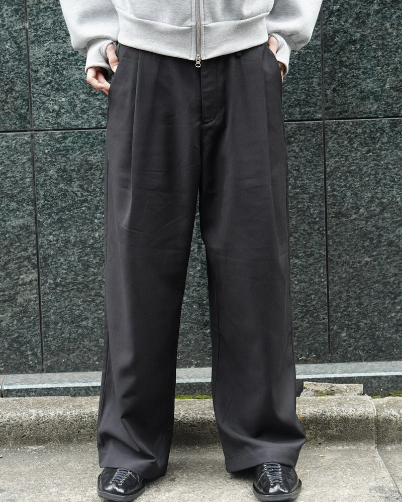 東京店WEB限定受注制【Chikashitsu +】wide tuck drape slacks / 【チカシツプラス】ワイドタックドレープスラックス (2color)