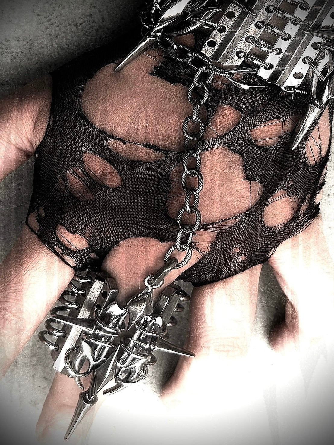 【IIIMIII】RottenMetal one piece ring chain /【イアミ】メタルシルバーブレスレットチェーンリング
