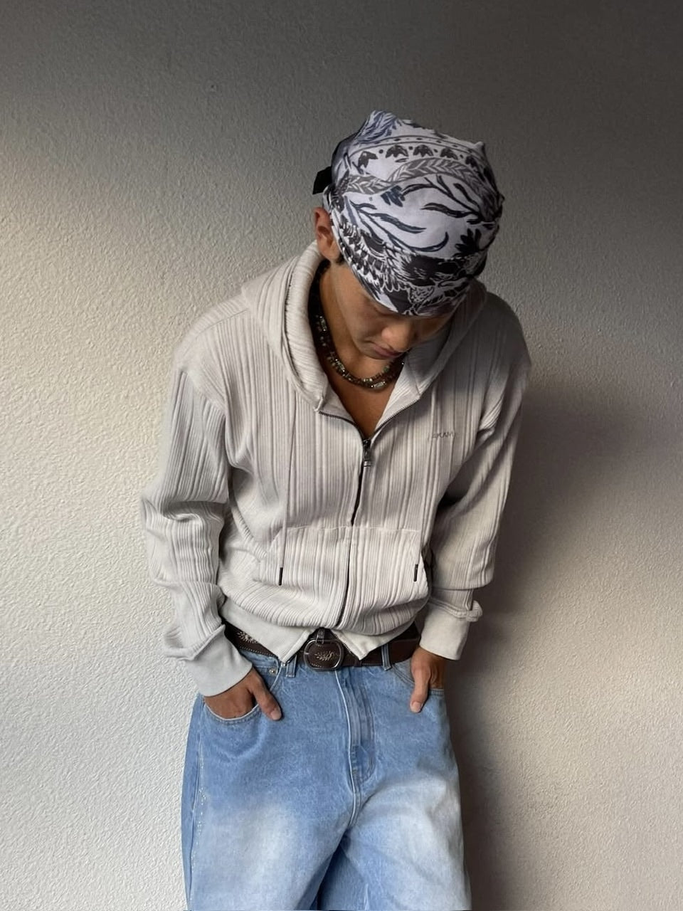 【AAKAM】Knitted Zip-Up Hoodie