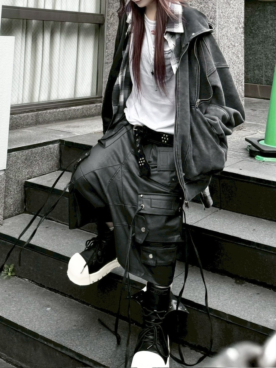 【Never mind the XU】studs washing zip up hoodie / 【ネバーマインドザエックスユー】スタッズウォッシングジップパーカー